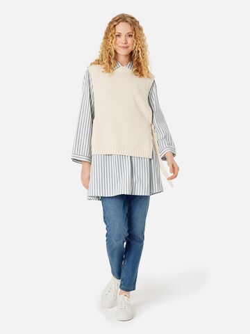 Masai Pullover 'MaFumiko' i hvid