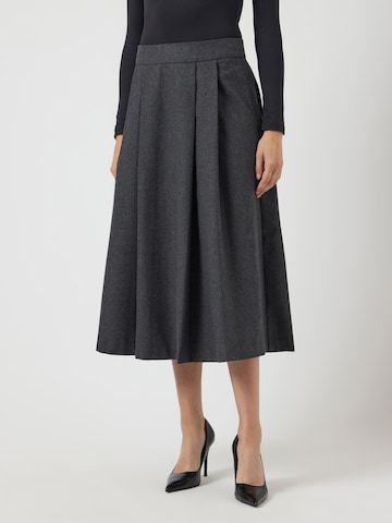 Gonna di YAS in grigio: frontale