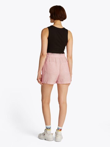 Tommy Jeans Regular Broek in Roze