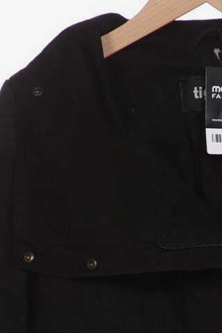 tigha Jacket & Coat in M in Black