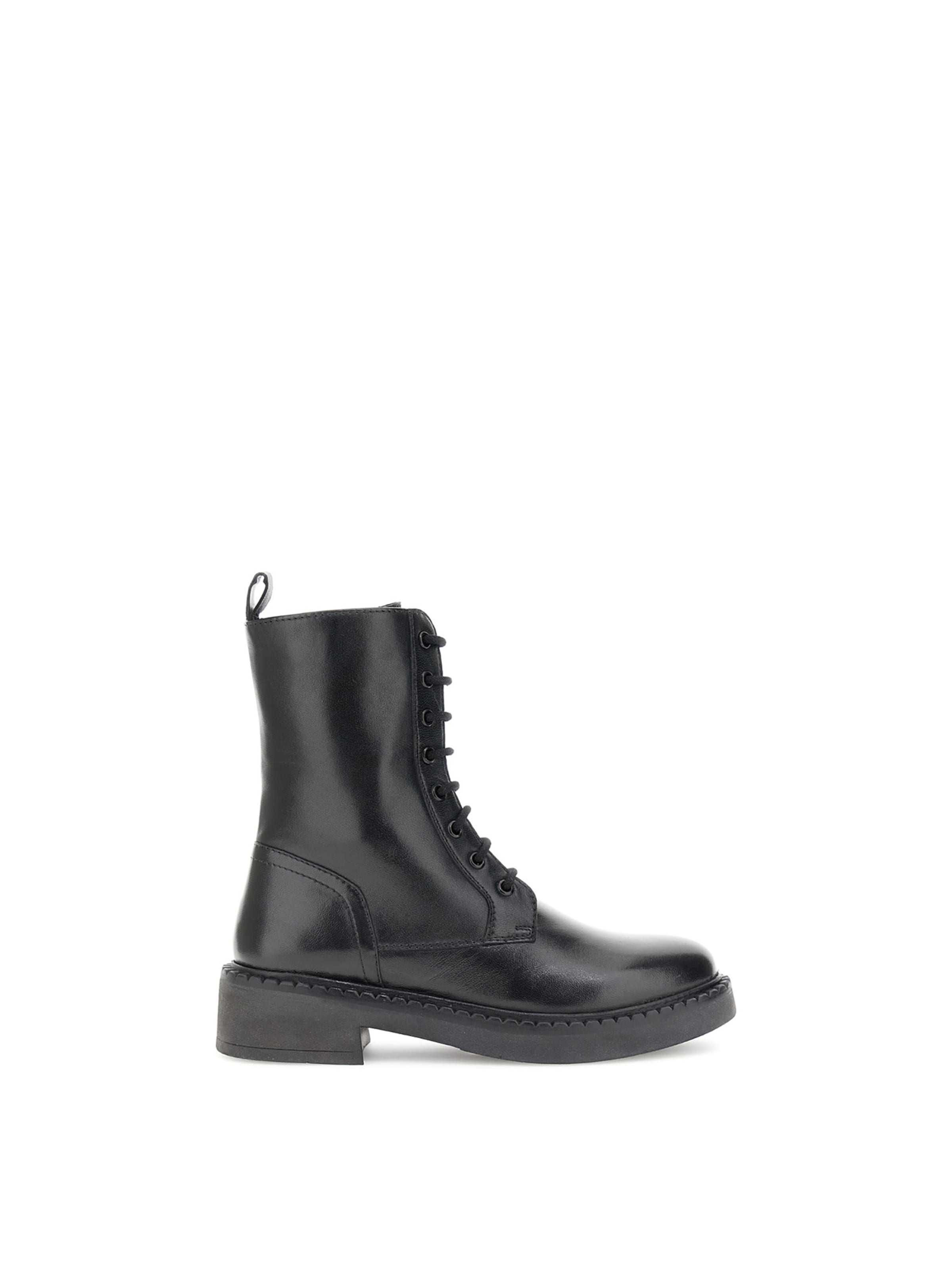 Stivale stringato di CAFè NOIR in nero