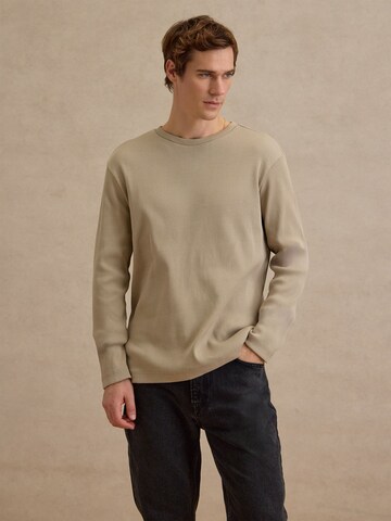 T-Shirt 'Max' DAN FOX APPAREL en gris : devant
