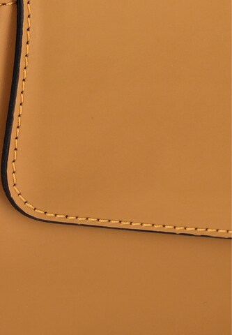 DreiMaster Klassik Crossbody bag in Beige