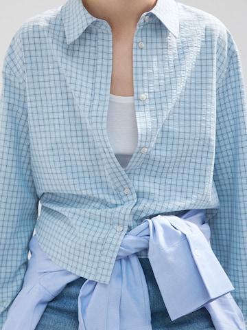 Bluză 'IRUYA' de la MANGO pe albastru