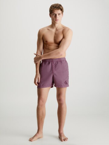 Calvin Klein Swimwear Badshorts 'Authentic' i lila