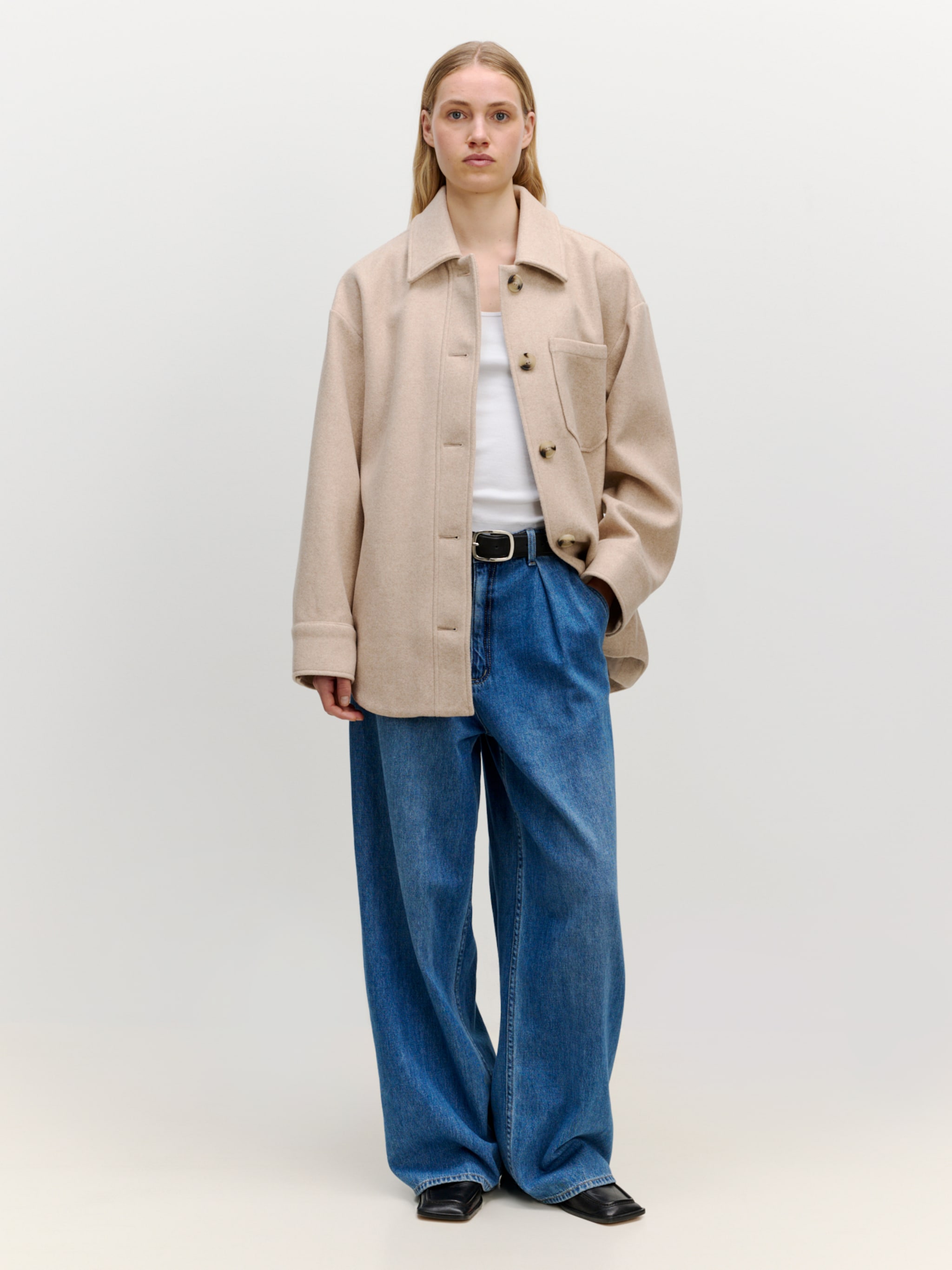 EDITED Producten Tussenjas 'Dany' Beige