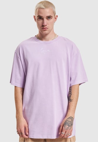 Karl Kani Bluser & t-shirts i lilla: forside