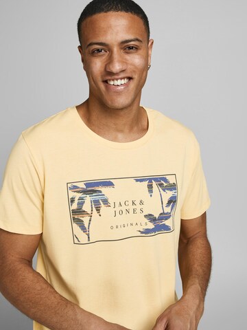 JACK & JONES - Camiseta 'Haazy' en amarillo