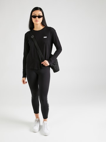 T-shirt fonctionnel DKNY Performance en noir