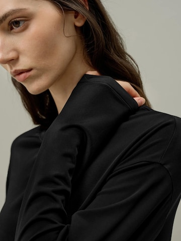 Lilysilk - Camiseta 'Seide Breeze Jersey Entspanntes Lounge Top' en negro
