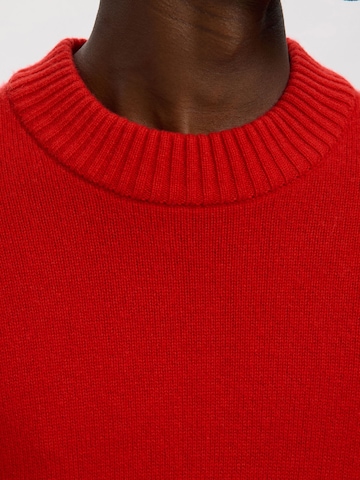 SELECTED - Jersey en rojo