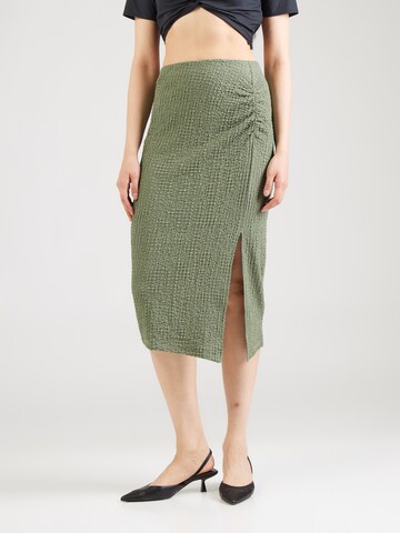 ABOUT YOU Skirt 'Kiara' in Green: front