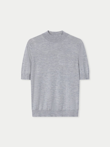 GOBI Cashmere - Camisa 'Cashmere Silk Shirt with High Neck' em azul: frente