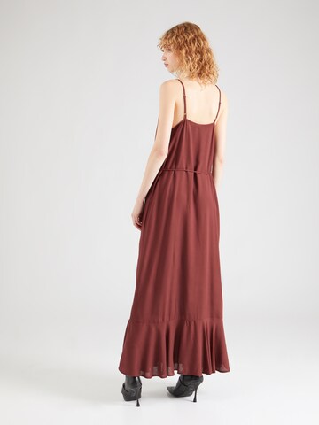 Abito 'PCNYA' di PIECES in rosso