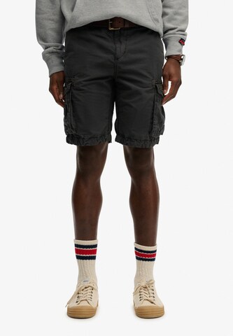 Superdry Regular Shorts 'Parachute Light' in Schwarz: Vorderseite