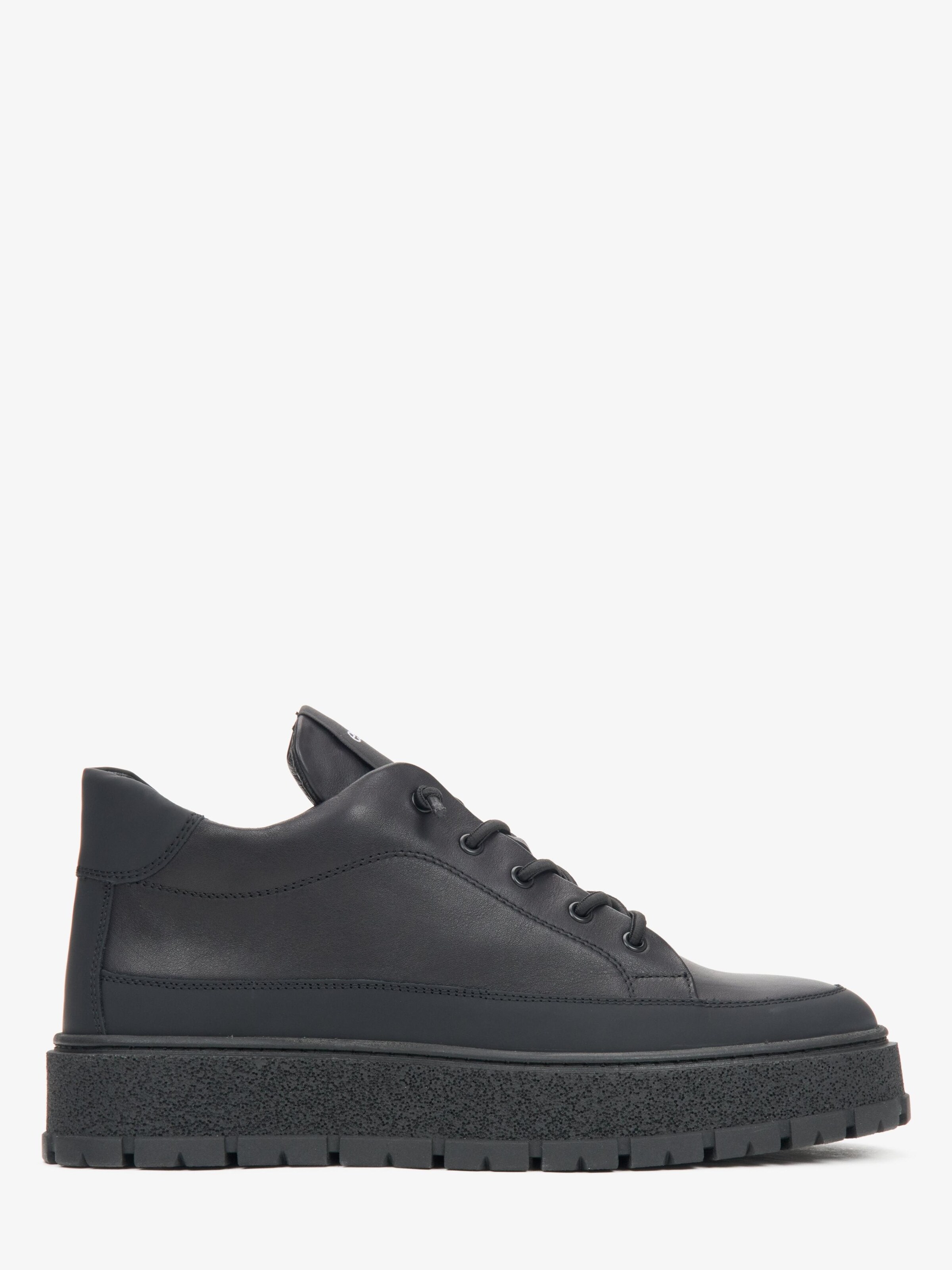 Estro Sneakers '09-4360' in Black