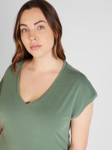 Vero Moda Curve Μπλουζάκι 'FILLI' σε πράσινο