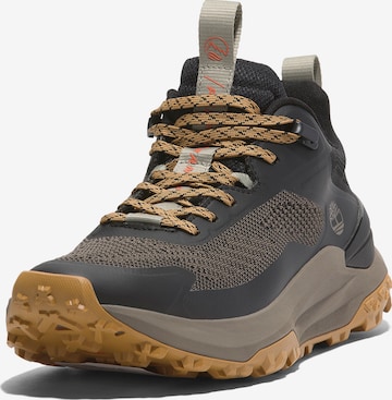 Baskets basses TIMBERLAND en marron : devant
