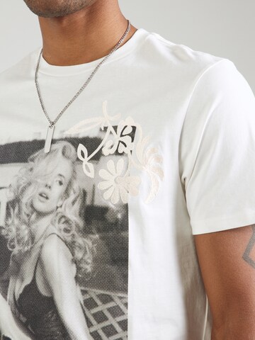 GUESS T-Shirt in Weiß