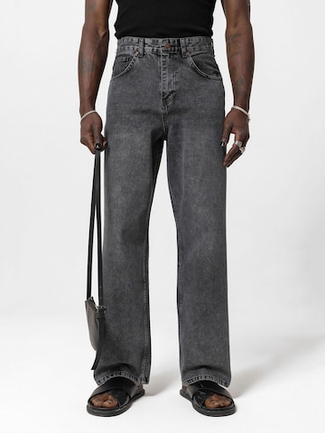 Loosefit Jean 'Corona' VAMOS CLO en gris : devant