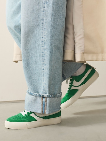 Next Низкие кроссовки в Зеленый