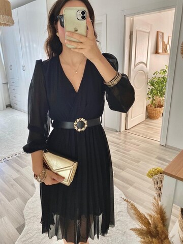 JANE's Kleid‌‌‌‌‌‌ in Schwarz: Vorderseite