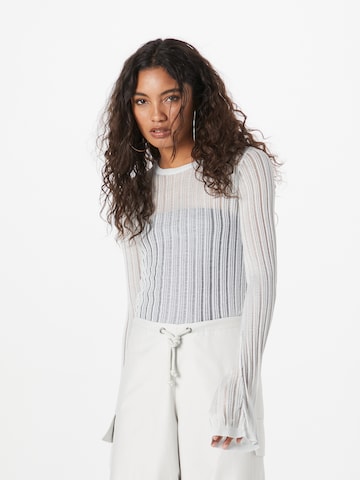 Pull-over 'Keela' SHYX en blanc : devant