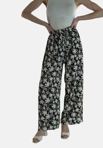 Elara Wide Leg Bukser i sort: forside