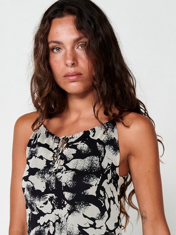 KOROSHI Dress in Black