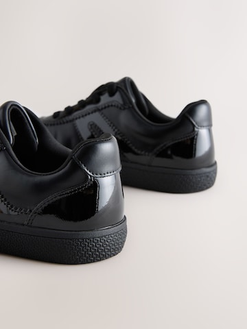 Sneaker di Next in nero