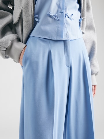 TOM TAILOR Wide leg Pleated Pants 'Lea' in Blue