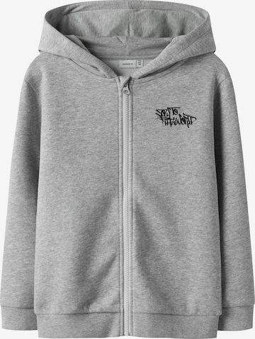 NAME IT Sweatjacke 'NKMBEN' in Grau: Vorderseite