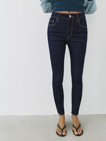 Skinny Jean Pull&Bear en bleu : devant