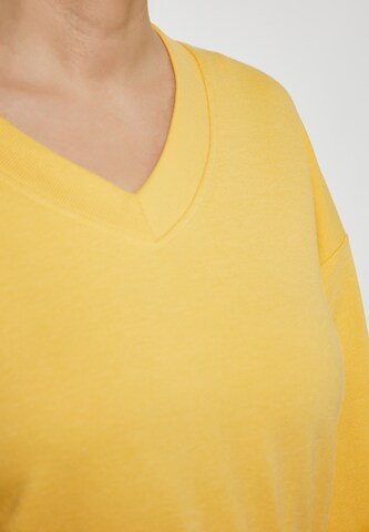ROCKEASY Sweatshirt in Gelb