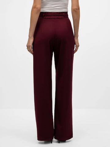 mandragora - Loosefit Pantalón 'Torre' en rojo