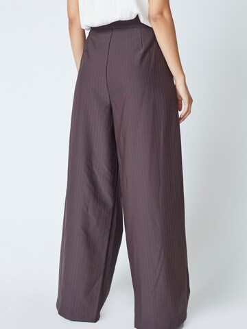 Wide Leg Pantalon à pince 'Zella' Soyaconcept en marron