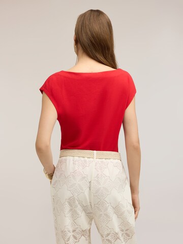 MOTIVI - Camiseta en rojo