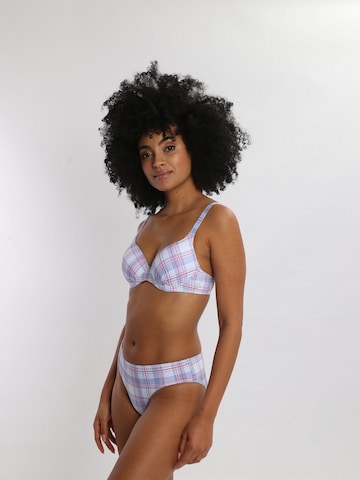OLYMPIA T-shirt Bikinitop in Wit