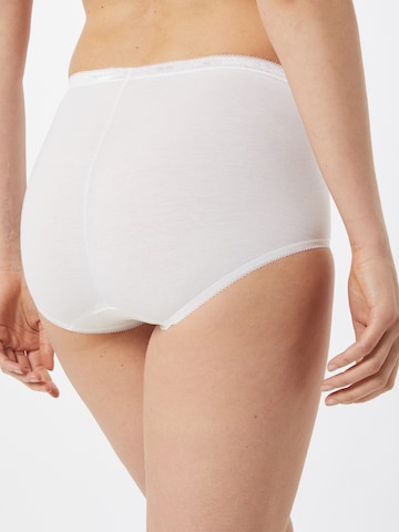 SLOGGI Boyshorts in White