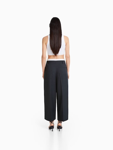 Bershka Wide leg Bandplooibroek in Grijs