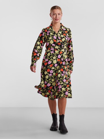 PIECES Kleid 'Blossom' in Schwarz: Vorderseite