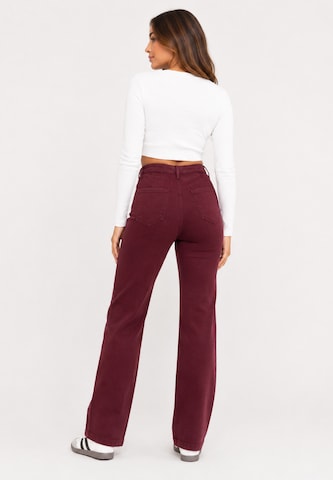 Elara Wide leg Jeans in Red
