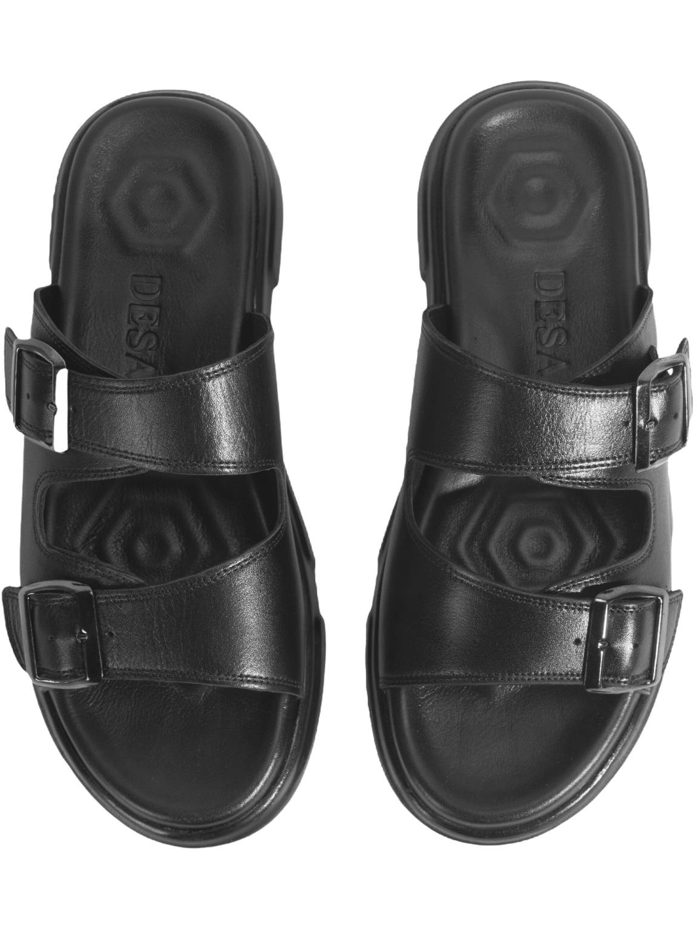 Desa Mules in Black