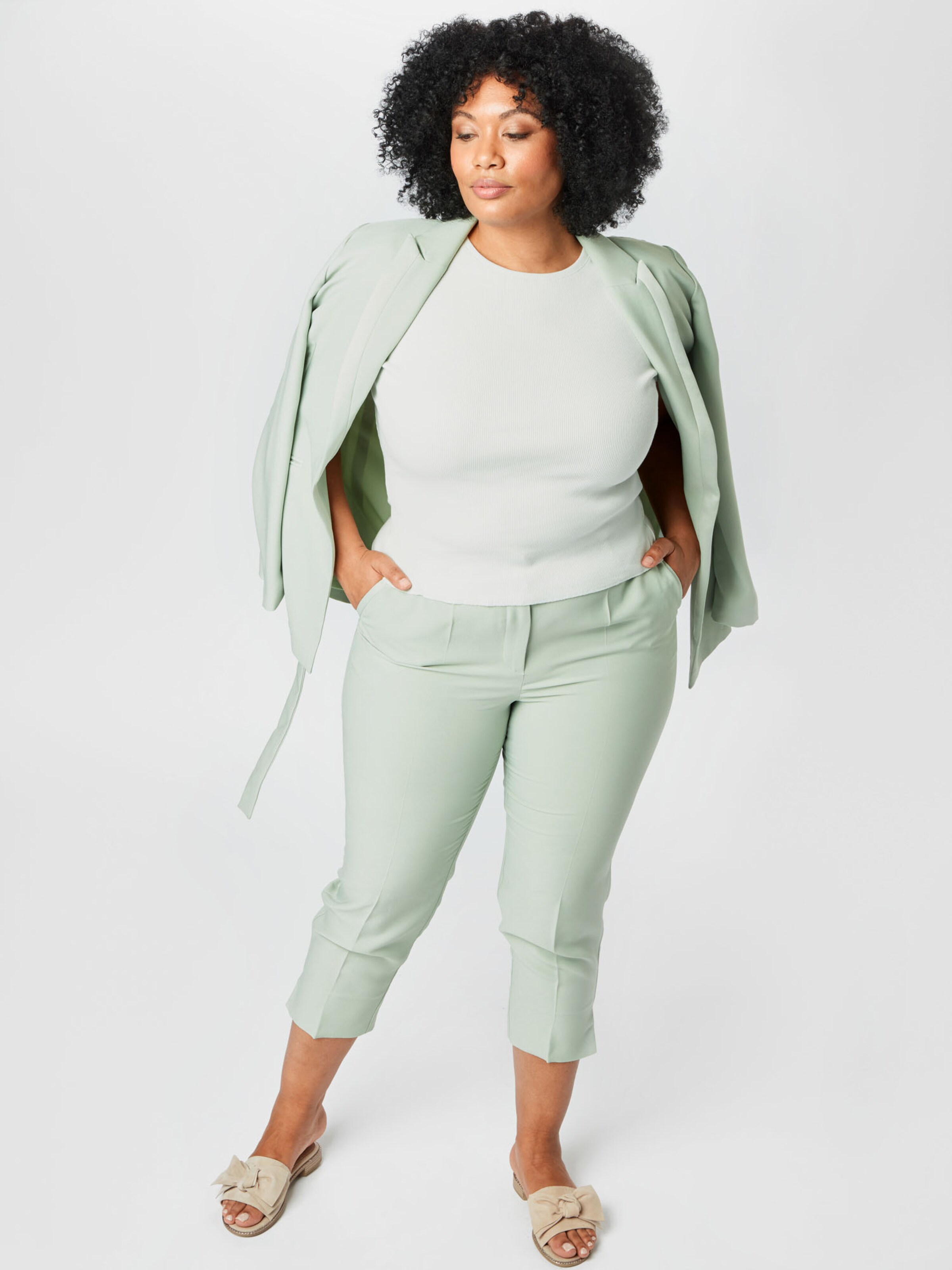 Frauen Große Größen Guido Maria Kretschmer Curvy Collection Hose 'Maria' in Mint - NF67642 Frauen Große Größen Guido Maria Kretschmer Curvy Collection Hose 'Maria' in Mint - NF67642