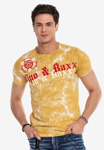 CIPO & BAXX Shirt in Geel: voorkant