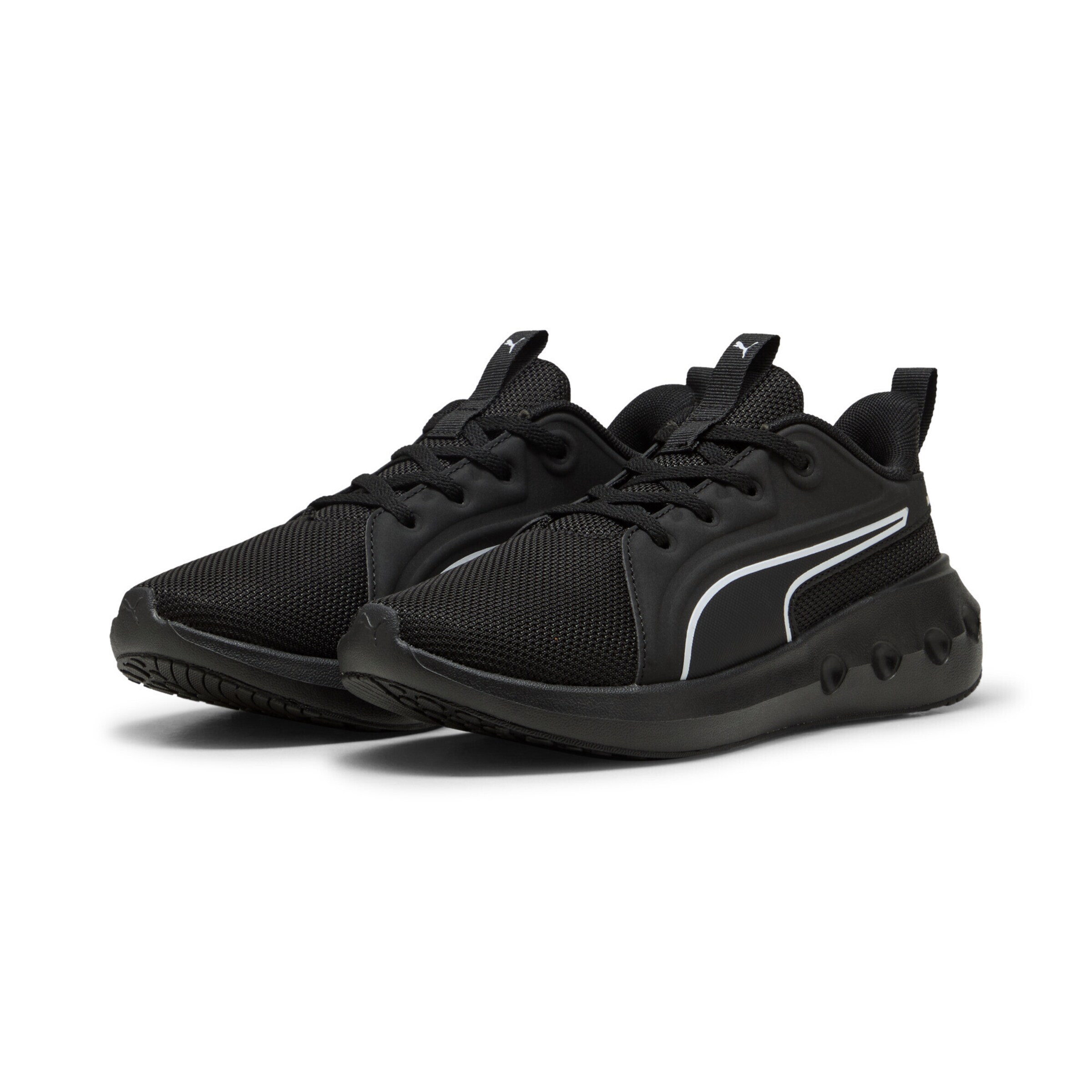 PUMA Sportschoen in Zwart
