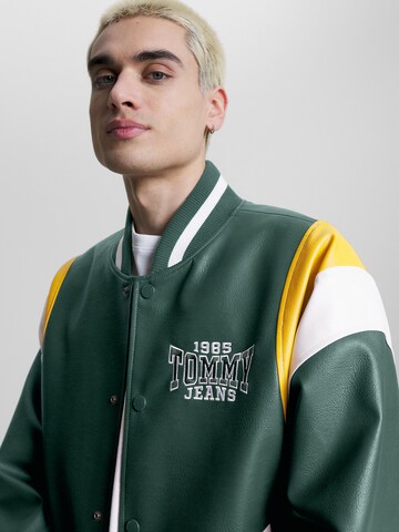 Tommy Jeans - Chaqueta de entretiempo en verde