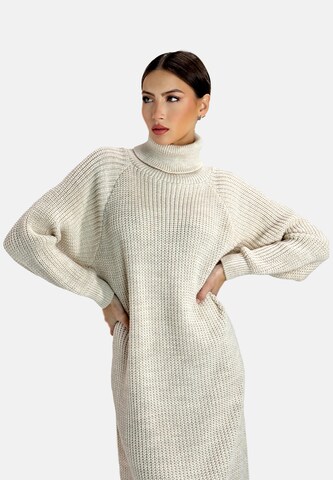 Elara Knitted dress in Beige