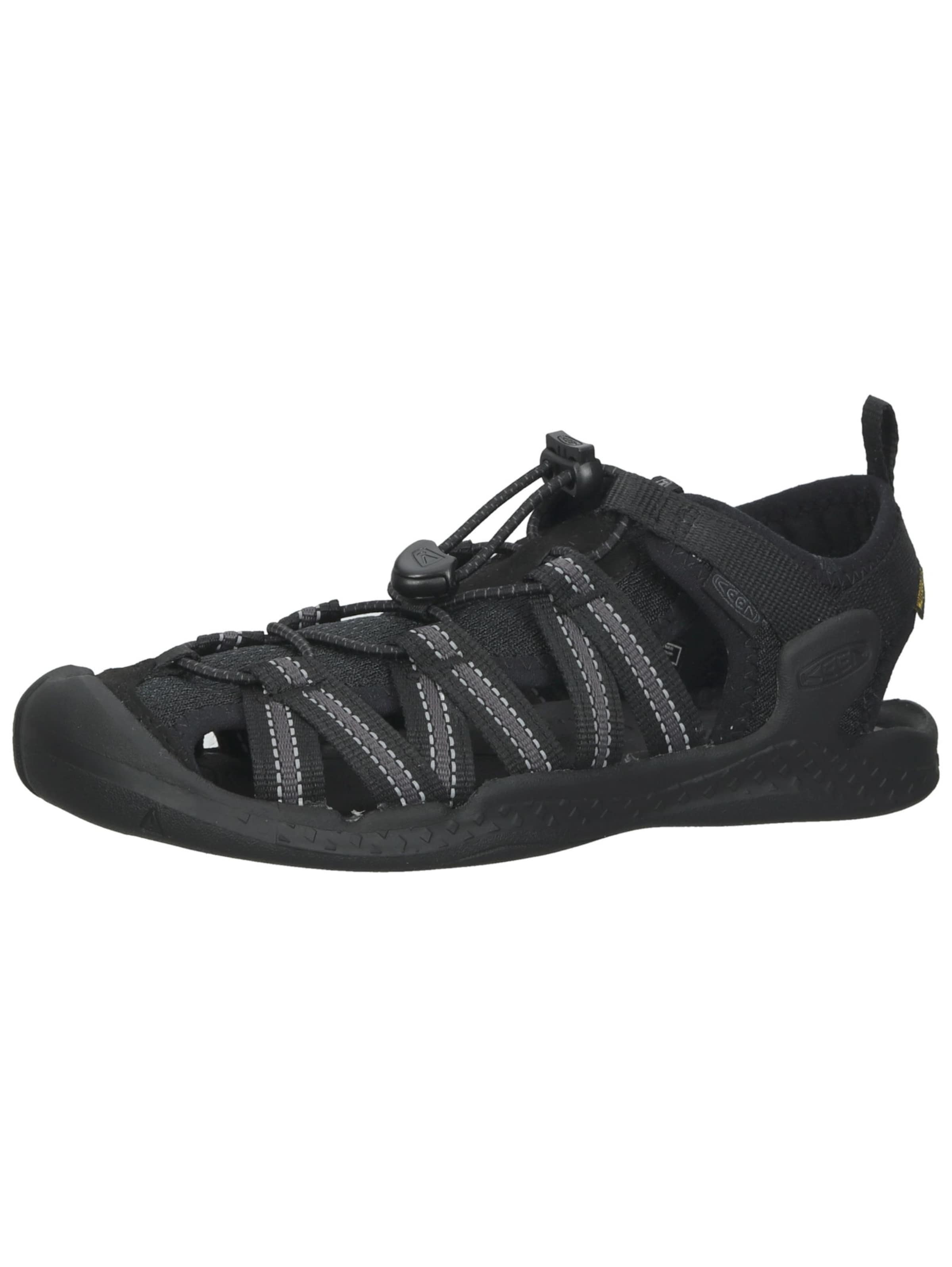 KEEN Sandale in Schwarz: Vorderseite