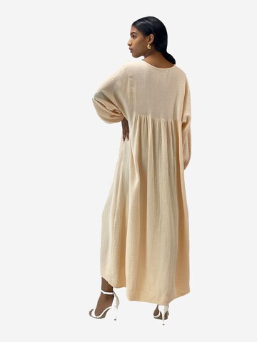 Robe Elara en orange